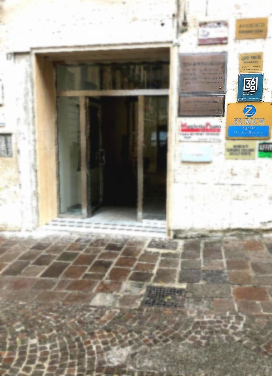 360 Hospitality Panzió Salerno Kültér fotó