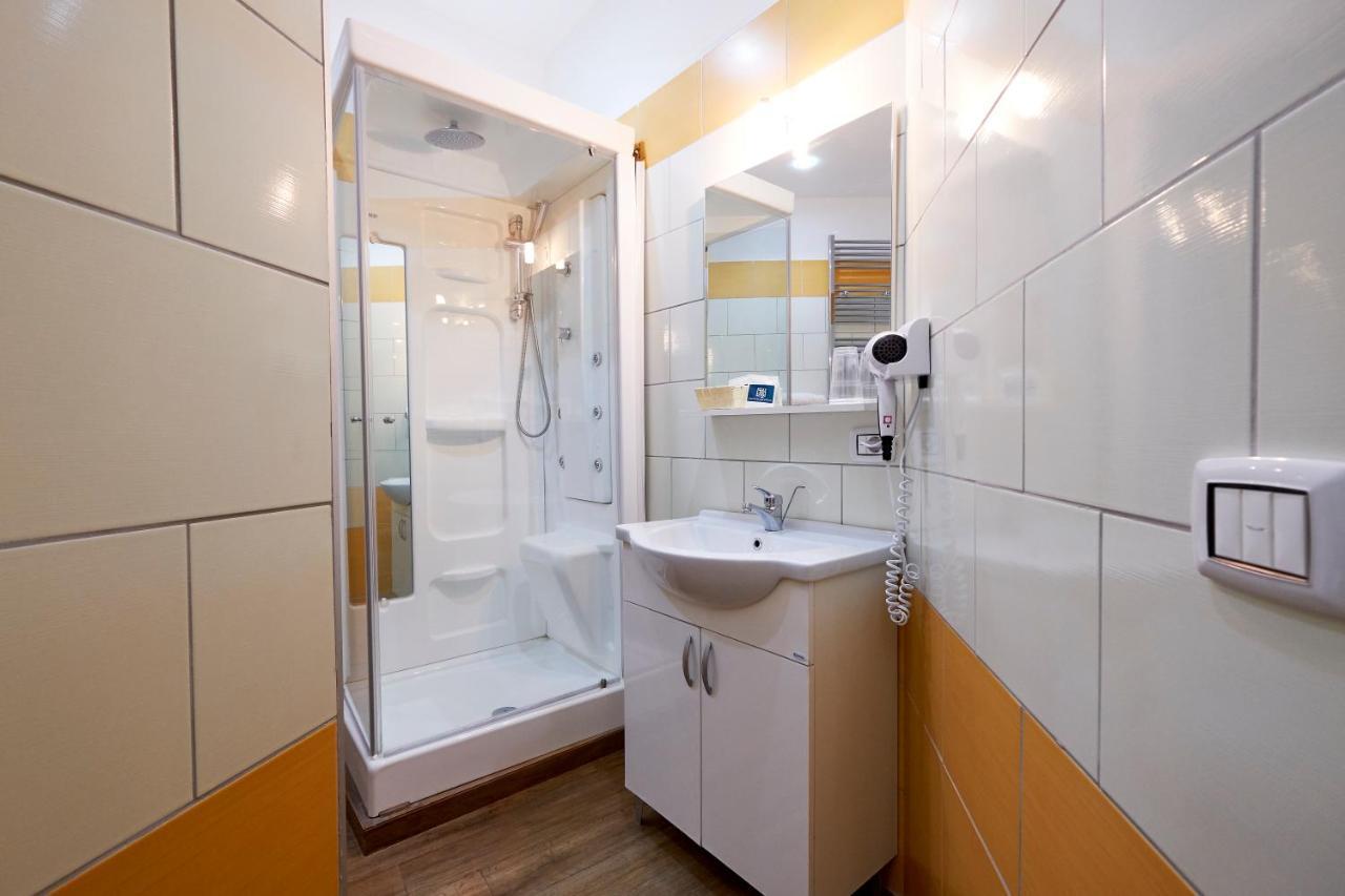 360 Hospitality Panzió Salerno Kültér fotó