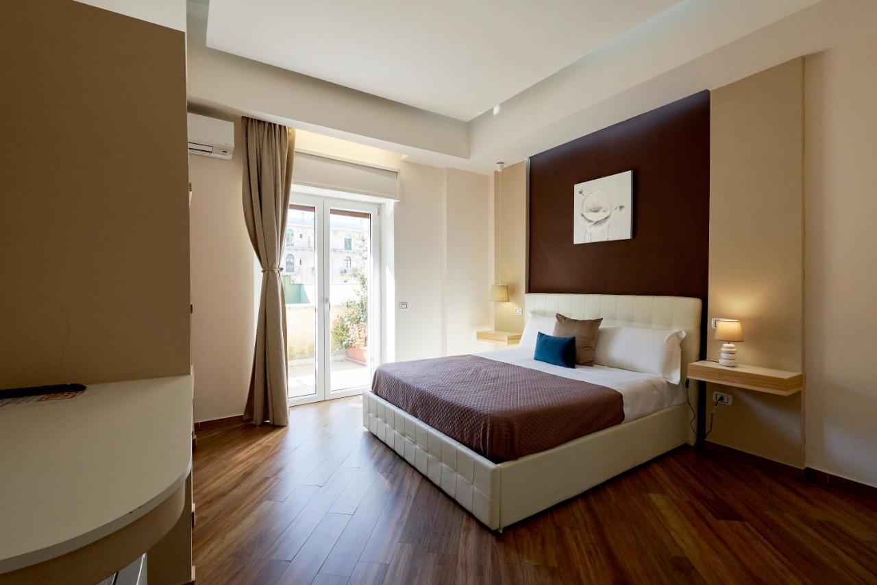 360 Hospitality Panzió Salerno Kültér fotó