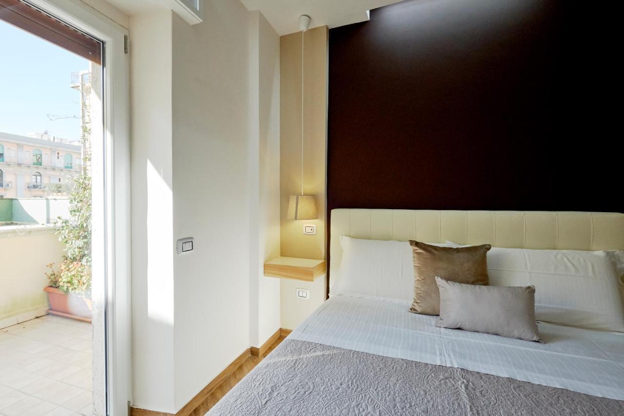 360 Hospitality Panzió Salerno Kültér fotó
